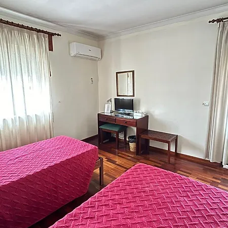 Hotel Trindade Coelho 3*