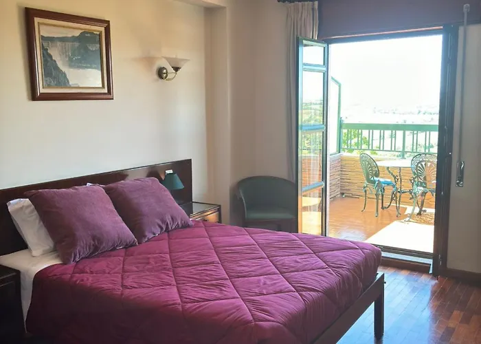 Hotel Trindade Coelho Mogadouro (Braganca)