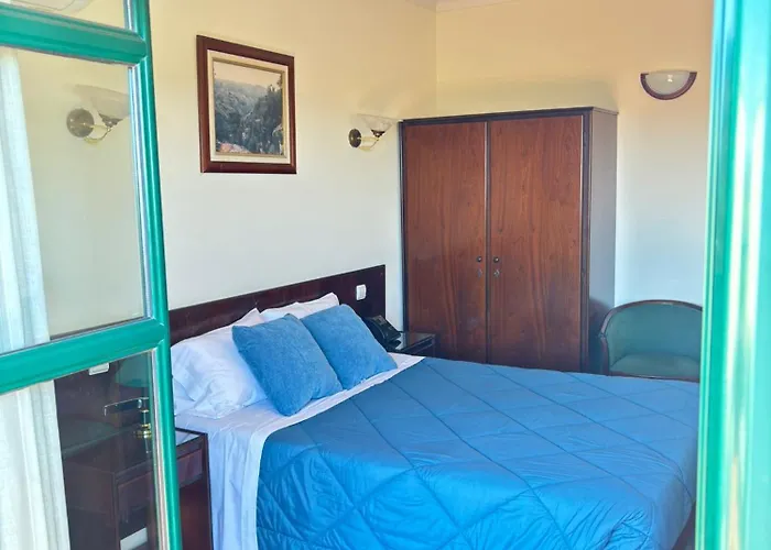 Trindade Coelho Hotel 3*